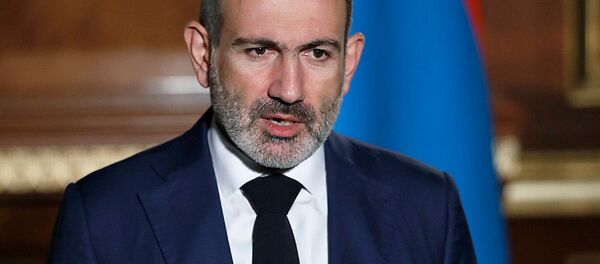 Обращение премьер-министра Никола Пашиняна к армянскому народу (27 октября 2020). Еревaн Обращение премьер-министра Никола Пашиняна к армянскому народу (27 октября 2020). Еревaн - Sputnik Արմենիա