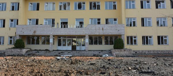 Последствия обстрелов Шуши (28 октября 2020). Карабах Последствия обстрелов Шуши (28 октября 2020). Карабах - Sputnik Արմենիա