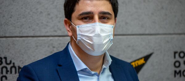 Представитель Армении в Европейском суде по правам человека Егише Киракосян в гостях радио Sputnik Представитель Армении в Европейском суде по правам человека Егише Киракосян в гостях радио Sputnik - Sputnik Արմենիա