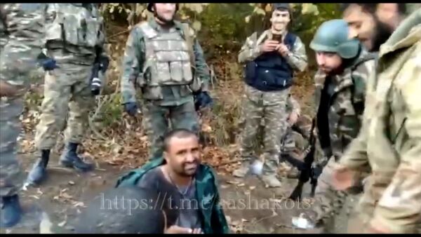 Полное видео задержания сирийского боевика в Арцахе со звуком - Sputnik Армения