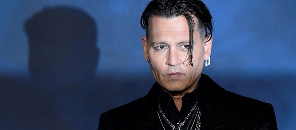 Актер Джонни Депп во время британской премьеры фильма Фантастические звери: Преступления Гриндельвальда (13 ноября 2018). Лондон - Sputnik Армения