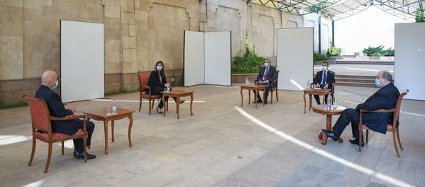 Президент Армен Саркисян принял заместителя мэра Парижа Ануш Торанян (3 ноября 2020). Еревaн - Sputnik Արմենիա