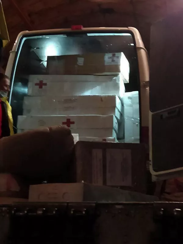 Очередная партия гуманитарной помощи доставлена в Армению из России. Видео Очередная партия гуманитарной помощи доставлена в Армению из России. Видео