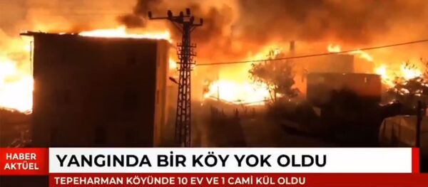 Пожар в деревне Тепехарман, Турция - Sputnik Արմենիա