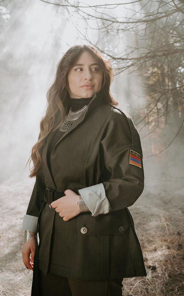 «Մեզ ոչինչ չի հաղթի». նոր տեսահոլովակի ողջ հասույթը կուղղվի հայ զինվորին «Մեզ ոչինչ չի հաղթի». նոր տեսահոլովակի ողջ հասույթը կուղղվի հայ զինվորին - Sputnik Արմենիա