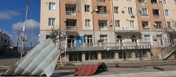 Гражданские инфраструктуры Степанакерта после обстрелов - Sputnik Армения