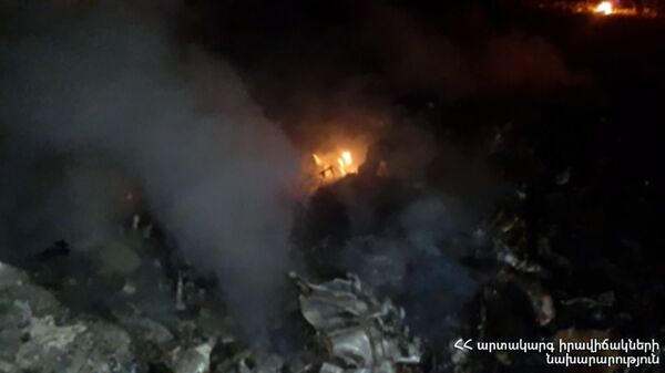 Появились первые видео и фото с места крушения российского вертолета в Армении - Sputnik Армения