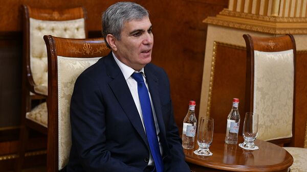 Лидер партии Республика Арам Саркисян на встрече с президентом Армении (11 ноября 2020). Еревaн - Sputnik Արմենիա