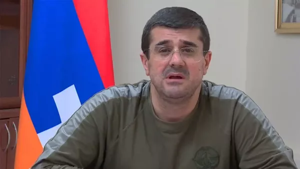 Президент Карабаха Араик Арутюнян в прямом эфире обратился к гражданам Карабаха (11 ноября 2020). Карабах