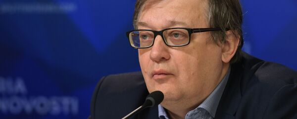 Заместитель директора Института политического и военного анализа Александр Храмчихин во время круглого стола (11 марта 2020). Москвa Заместитель директора Института политического и военного анализа Александр Храмчихин во время круглого стола (11 марта 2020). Москвa - Sputnik Армения
