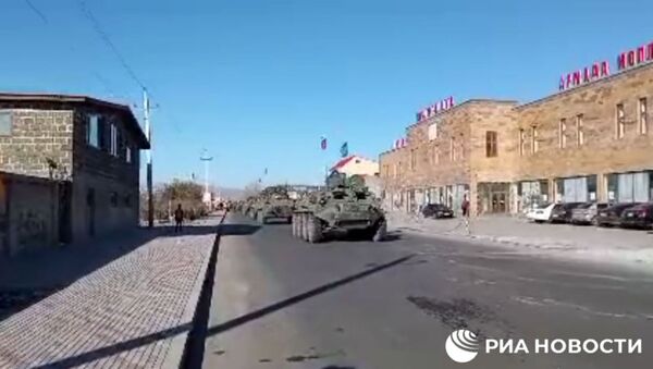 Российские миротворцы движутся в Карабах - Sputnik Армения