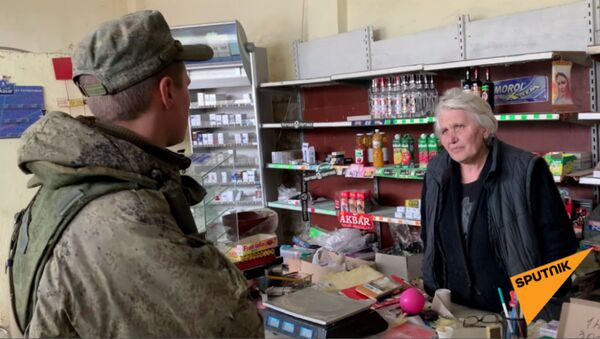Случай с одним из миротворцев в продуктовом магазине Бердзора (Лачин) - Sputnik Армения