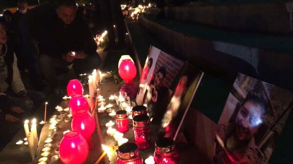 Ազատության հրապարակում մոմավառության արարողություն է մեկնարկել. լուսանկարներ և տեսանյութ - Sputnik Արմենիա