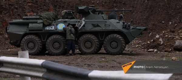 Дорога на подступе к Шуши после окончания военных действий (14 ноября 2020). Карабах - Sputnik Армения