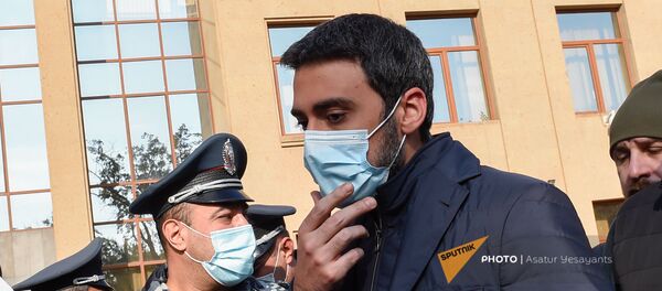 Адвокат Арам Вардеванян (15 ноября 2020). Еревaн Адвокат Арам Вардеванян (15 ноября 2020). Еревaн - Sputnik Армения