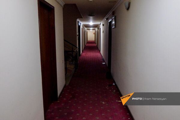 Խավարից դուրս եկող քաղաքը, կամ Ստեփանակերտում խնդիրները շատ են, բայց մեկն ամենակարևորն է Խավարից դուրս եկող քաղաքը, կամ Ստեփանակերտում խնդիրները շատ են, բայց մեկն ամենակարևորն է - Sputnik Արմենիա