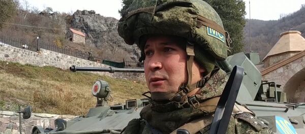 Старший лейтенант из состава миротворческих сил РФ рассказывает о Дадиванке - Sputnik Армения