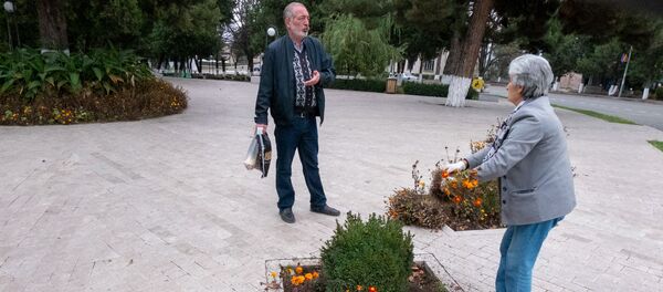 Степанакерт возвращается к мирной жизни - Sputnik Армения