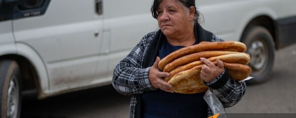 Степанакерт возвращается к мирной жизни - Sputnik Армения