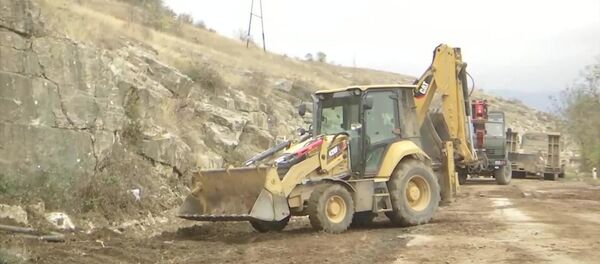 Российские миротворцы восстанавливают Степанакерт  - Sputnik Армения