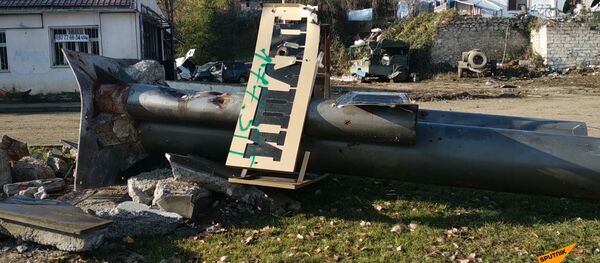 17 ноября вновь начала действовать дорога Ереван Степанакерт через Бердзор Лачинский коридор - Sputnik Армения