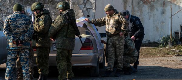 Блокпост российских миротворческих сил в Лачинском коридоре (17 ноября 2020). Карабах - Sputnik Армения