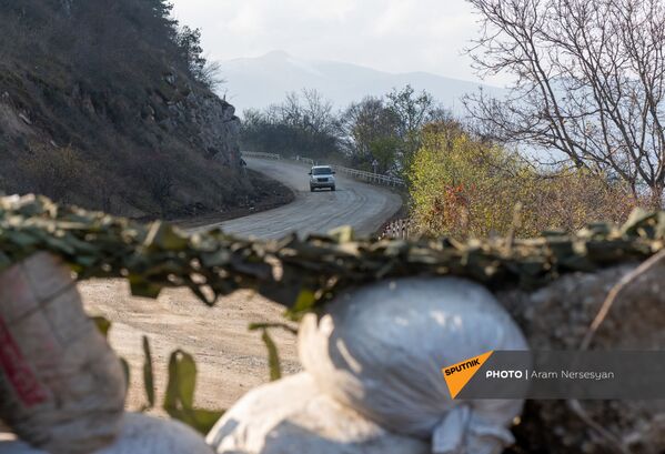Блокпост российских миротворческих сил в Лачинском коридоре (17 ноября 2020). Карабах - Sputnik Армения