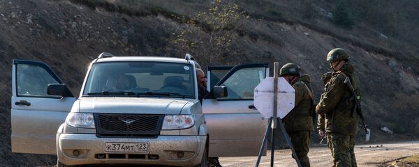 Блокпост российских миротворческих сил в Лачинском коридоре (17 ноября 2020). Карабах - Sputnik Արմենիա