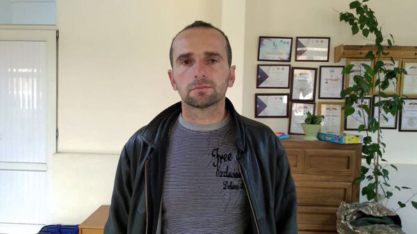 Вопреки страху и неопределенности: нашедшие в Шираке приют карабахцы возвращаются домой - Sputnik Армения