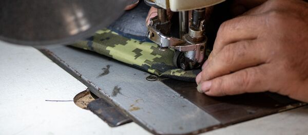 Производство наколенников в селе Ринг, Вайоцдзорской области - Sputnik Армения