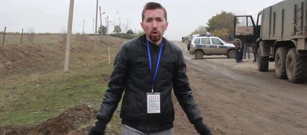 Корреспонденты Sputnik Армения побывали в Аскеранском районе, где установлен полицейский блокпост Корреспонденты Sputnik Армения побывали в Аскеранском районе, где установлен полицейский блокпост - Sputnik Армения