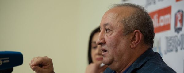 Пресс-конференция бывшего главы Генштаба Вооруженных Сил Армении Мовсеса Акопяна (19 ноября 2020). Еревaн - Sputnik Արմենիա