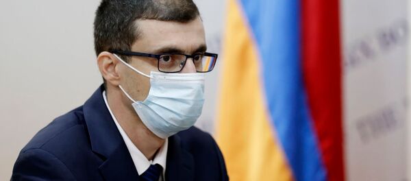 Премьер-министр Никол Пашинян представил высшему руководству министерства труда и соцвопросов нового министра Месропа Аракеляна (21 ноября 2020). Еревaн Премьер-министр Никол Пашинян представил высшему руководству министерства труда и соцвопросов нового министра Месропа Аракеляна (21 ноября 2020). Еревaн - Sputnik Արմենիա