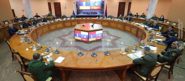 Встреча министров обороны Армении и России Вагаршака Арутюняна и Сергея Шойгу (21 ноября 2020). Еревaн - Sputnik Արմենիա