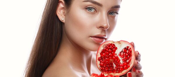 Гранатовая парфюмерия. Наш выбор - Sputnik Армения