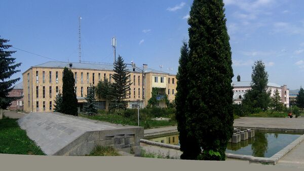Вид на центральную площадь Степанавана - Sputnik Армения
