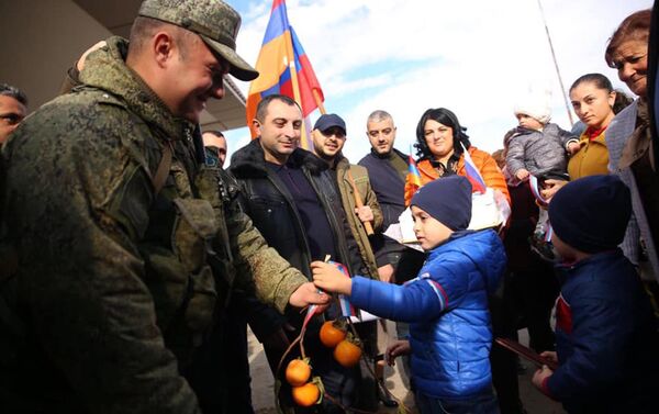 В Степанакерте отмечают День миротворцев (25 ноября 2020). Карабах - Sputnik Армения