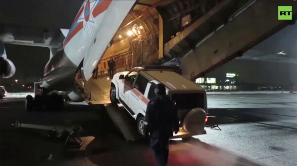 Два самолета Ил-76 с военными медиками вылетели в Карабах - Минобороны России Два самолета Ил-76 с военными медиками вылетели в Карабах - Минобороны России - Sputnik Армения