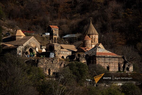 Վերջին ճամփորդությունը դեպի Քարվաճառ, կամ ինչ ենք թողնում թշնամուն. լուսանկարներ - Sputnik Արմենիա