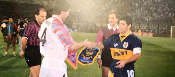 Армен Шахгельдян и Диего Марадона - Sputnik Армения