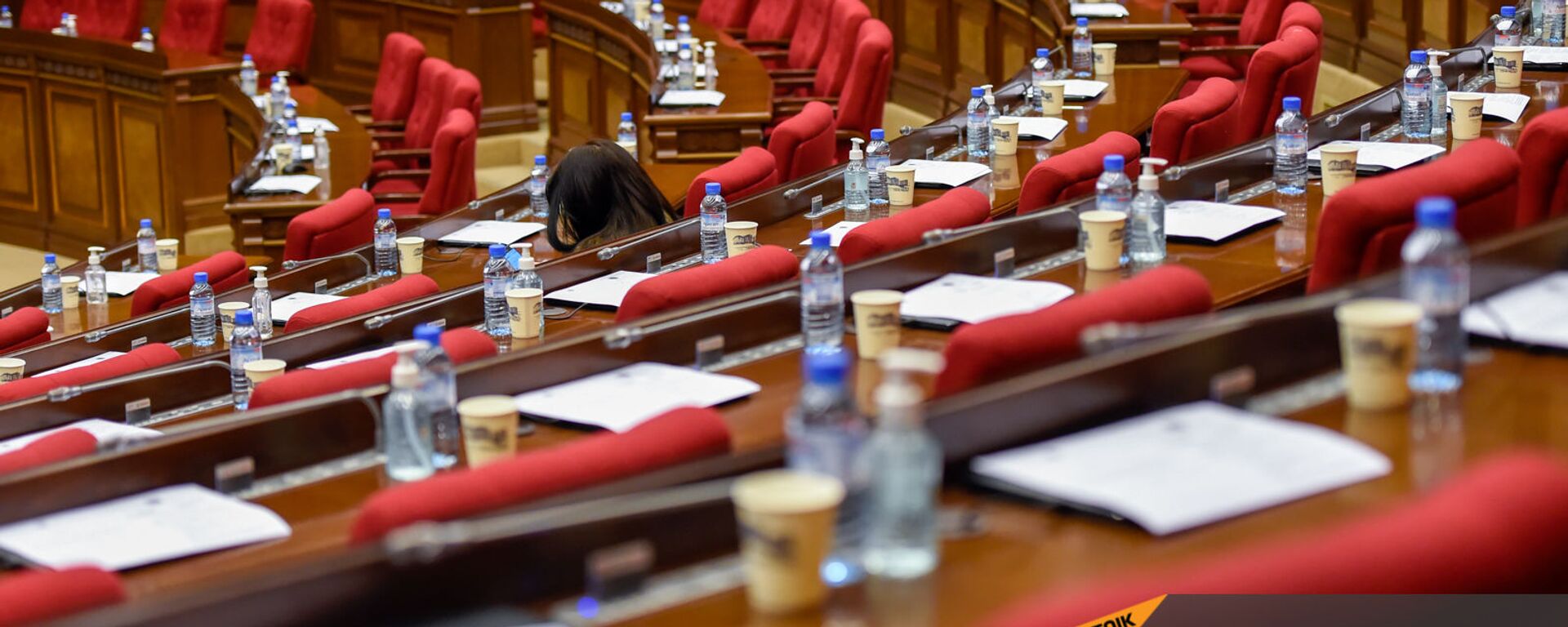 Внеочередное заседание Парламента Армении (26 ноября 2020). Еревaн - Sputnik Армения, 1920, 26.07.2021