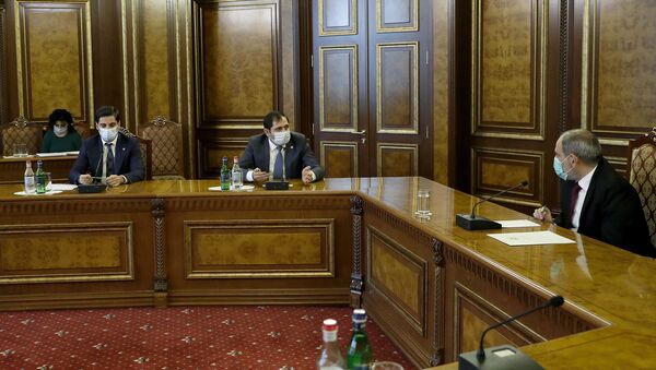 Премьер-министр Никол Пашинян провел консультации в правительстве с участием губернаторов регионов (26 ноября 2020). Еревaн - Sputnik Армения