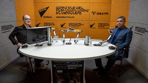 Пашинян должен уйти, но договоренности по Карабаху нужно соблюдать – интервью Ванецяна Пашинян должен уйти, но договоренности по Карабаху нужно соблюдать – интервью Ванецяна - Sputnik Армения