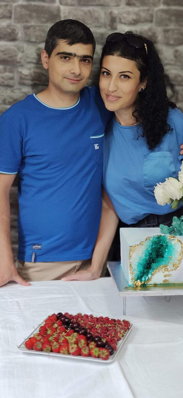 «Գնում եմ Արցախ, որ հետո տղաս չգնա». բժիշկ Նարեկն Ապրիլյանից վերադարձավ, հիմա չստացվեց - Sputnik Արմենիա