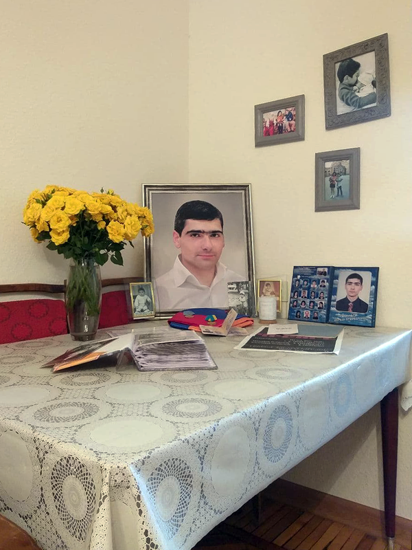 «Գնում եմ Արցախ, որ հետո տղաս չգնա». բժիշկ Նարեկն Ապրիլյանից վերադարձավ, հիմա չստացվեց - Sputnik Արմենիա