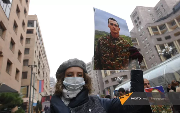 Акция с призывом решить вопрос с военнопленными и пропавшими без вести (29 ноября 2020). Еревaн - Sputnik Армения