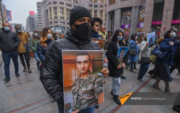 Акция с призывом решить вопрос с военнопленными и пропавшими без вести (29 ноября 2020). Еревaн - Sputnik Армения