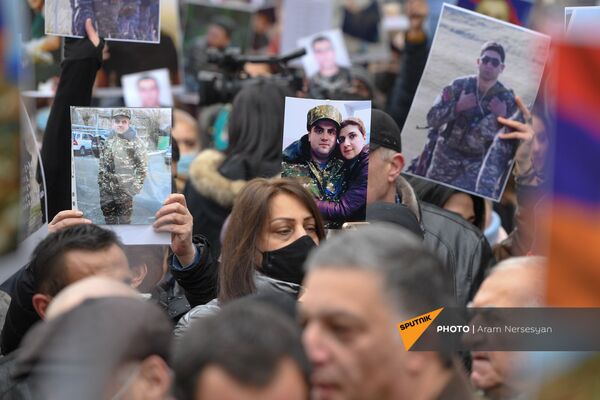 Գերիներին վերադարձնելու խնդրանքով նամակը փոխանցվեց Ռուսաստանի դեսպանատուն - Sputnik Արմենիա