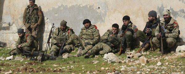 Поддерживаемые Турцией сирийские боевики готовятся отправиться на передовую в провинции Идлиб (10 февраля 2020). Сирия - Sputnik Армения