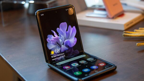 Galaxy Z Flip 3 — каким будет новый складной смартфон Samsung? - Sputnik Армения